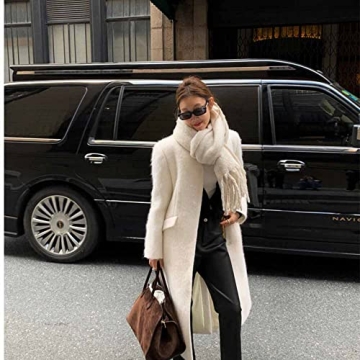 OUNIYA Oversized Plaid Scarf for Winter Fashion Chic