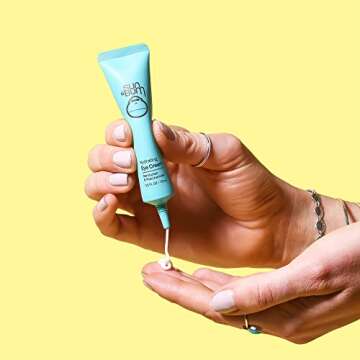 Sun Bum Skin Care Hydrating Under Eye Cream | Vegan and Cruelty Free Formula with Niacinamide for Puffy Eyes and Dark Circles | .5 oz