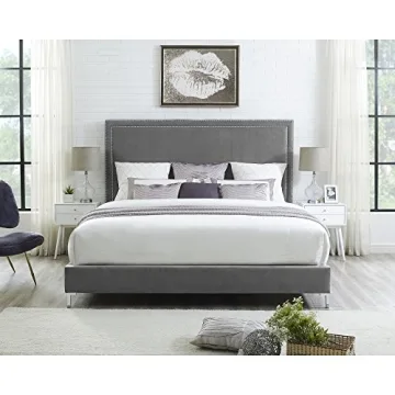 Elegant InspiredHome Grey Velvet Platform Bedframe - Queen Size