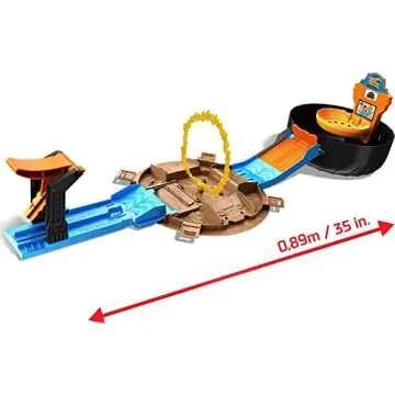 Hot Wheels Toy Monster Trucks Playset, Tire-Shaped Case Transforms into Race Course, 3 Trucks & 4 Cars in 1:64 Scale, Stunt Tire (Amazon Exclusive)