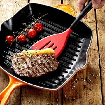 Le Creuset Enameled Cast Iron Grill Pan for Perfect Cooking