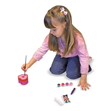 Melissa & Doug Decorate-Your-Own Heart Box Craft Kit