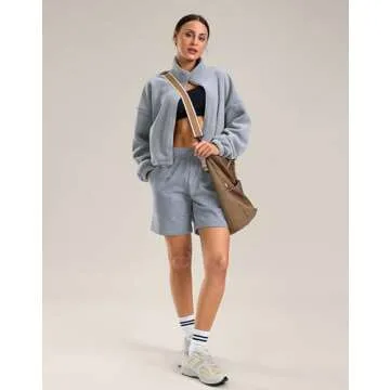 Soothfeel Women's Fleece Cropped Jacket Zip Up Sweatshirt Short Coat Sherpa Jackets for Women Fall Winter Fashion (Light Grey, L)