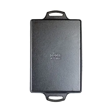 Lodge 9x13 Inch Cast Iron Casserole for Perfect Meals