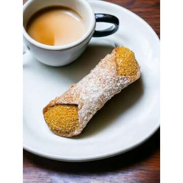 Sparkling Gold Sugar Crystals for Desserts and Cocktails