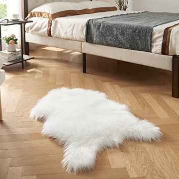 Rainlin Ultra Soft Faux Fur Rug - Washable and Luxurious