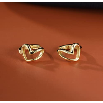 Reffeer Heart Hoop Earrings in Solid Sterling Silver