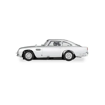 Scalextric James Bond Goldfinger Aston Martin DB5 Slot Car