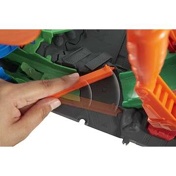 Hot Wheels Toy Car Track Set City Dragon Drive Firefight & 1:64 Scale Toy Firetruck, Nemesis Play with Loop & Fire Station, Connects to Other Sets