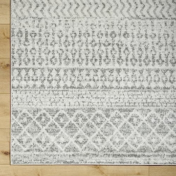 Livabliss Chester Boho Moroccan Area Rug,5'3" x 7'6",Grey
