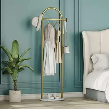 Stylish Gold Coat Rack - Modern Garment Storage Solution
