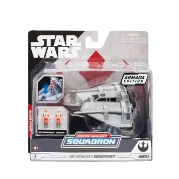 Star Wars Snowspeeder with Luke Skywalker Figures - 5-Inch Collector's Toy