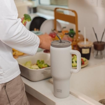 40 oz Stainless Steel Tumbler with Handle & Straw