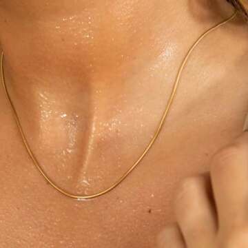 CHESKY Herringbone Necklace for Women, Dainty Gold Chain Necklace 14k Gold Plated 1.5MM Flexible Flat Snake Chain Necklaces Simple Thick Chunky Chain Choker Necklaces for Women