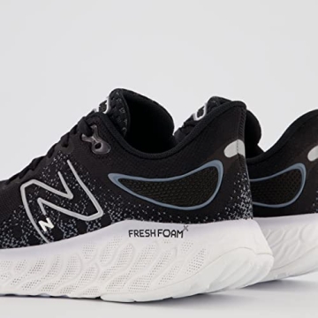 Comfortable & Stylish New Balance Women's Running Shoe