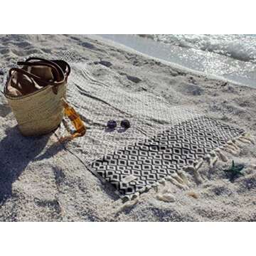 T&I Home Diamond Design 100% Cotton Turkish Beach Towel - Black, Quick Dry, Prewashed, Oversized (36x70) Decorative Bathroom Towel, Turkish Peshtemal Towel and Blanket for Spa, Gym, Pool, Yoga