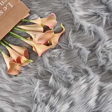Latepis Gray Faux Fur Washable Bedside Rug - Luxury Comfort