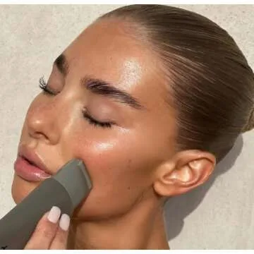 R.E.F.Y Glow and Sculpt Face Serum Primer with Niacinamide