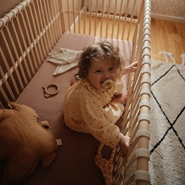 FRIGG Daisy Natural Rubber Baby Pacifier 2-Pack