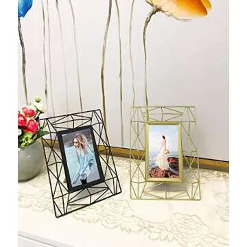 YIFONTIN Picture Frame 4x6 Stand Photo Display Frame Iron Metal for Desk or Dresser, Gold.
