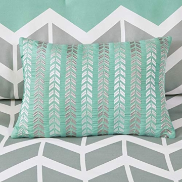 Vibrant Geometric Teal Comforter Set for All Seasons