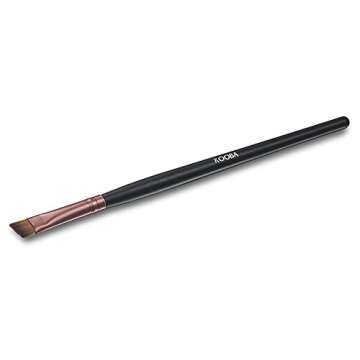 KOOBA Angle Eyeliner Brush for Precision Makeup