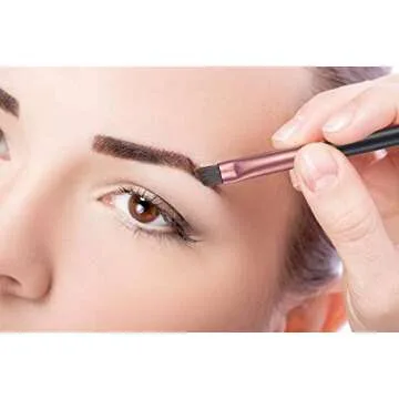 KOOBA Angle Eyeliner Brush for Precision Makeup