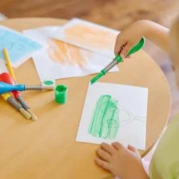 Melissa & Doug Jumbo Paint Brush Set for Toddlers