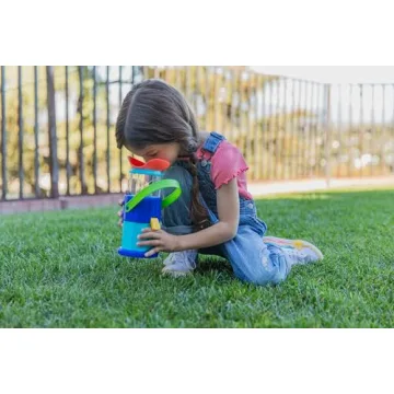 GeoSafari® Jr. Rocknoculars™ Outdoor Discovery Kit