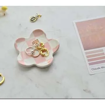 Stylish OVENKEI Checkered Jewelry Tray for Teens