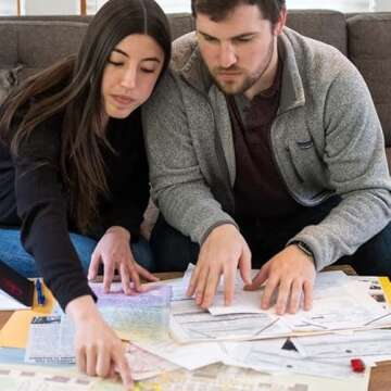 Hunt A Killer: Death At The Dive Bar, Solve a Murder at Old Scratch Tavern, Immersive Murder Mystery Game, Play Detective in Unsolved Mysteries, Great Gift For True Crime Fans, Designed for Ages 14+