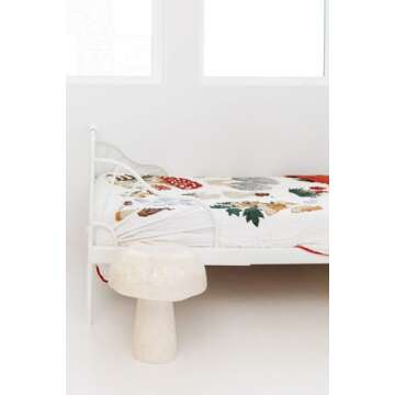 CLEMENTINE KIDS Twin Muslin Throw Blanket (Mushroom)