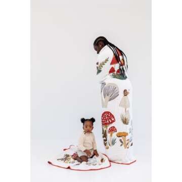 CLEMENTINE KIDS Twin Muslin Throw Blanket (Mushroom)