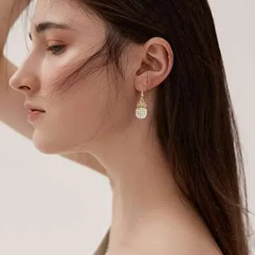 ANDPAI Unique Handmade Classic Imitation Pearl Pineapple Stud Earrings Pearl Fruit Dangle Drop Earrings for Women Lovely Female Fashion Statement Earrings Jewelry (White 1)