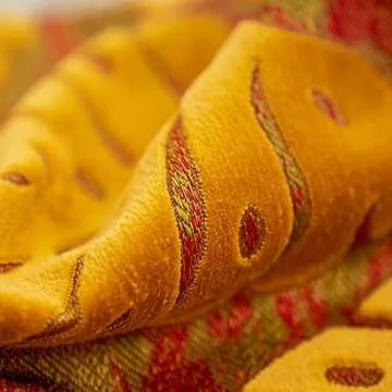 Alerfa Luxury Leaf Velvet Pillow Cover 12x20