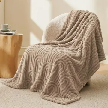 Bedsure Brown Throw Blanket - Super Soft Fleece for Comfort