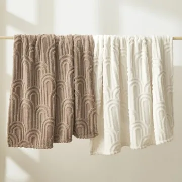 Bedsure Brown Throw Blanket - Super Soft Fleece for Comfort