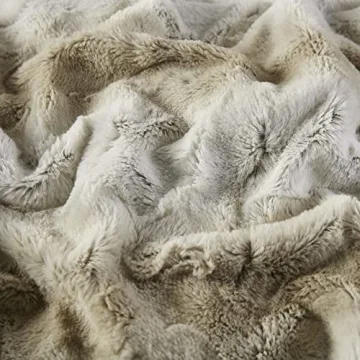 Madison Park Zuri Luxurious Faux Fur Throw for Any Occasion