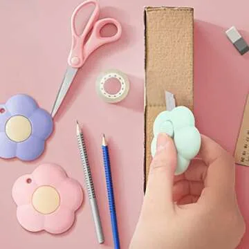 8 Pieces Mini Utility Knives Cloud and Flower Shaped Box Cutter Retractable Letter Opener Paper Envelope Cutter Carton Portable Cutter with Hole for Office and Home Use (Flower)