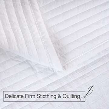 PHF Seersucker Quilt Set Full/Queen Size, Drop Nicely, 3PCS Washed Soft Bedspread, Modern Stylish for All Season, 1 Lightweight Textured Stripe Coverlet and 2 Pillow Cases, White