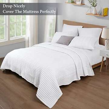 PHF Seersucker Quilt Set Full/Queen Size, Drop Nicely, 3PCS Washed Soft Bedspread, Modern Stylish for All Season, 1 Lightweight Textured Stripe Coverlet and 2 Pillow Cases, White