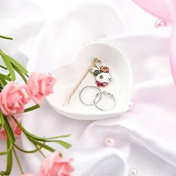 BigNoseDeer Super Cute heart shape Ceramic Sauce Dish,Mini Side Seasoning Dish,Condiment Dishes/Sushi Soy Dipping Bowl,Snack Serving Dishes,Love Porcelain Small Saucer Set(Set of 4) (4.72inch)