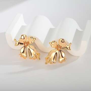 WOWORAMA Gold Flower Earrings for Women 18K Gold Plated Sculptural Flower Stud Earrings Boho Exaggerated Statement Earrings Polished Metal Floral Earrings