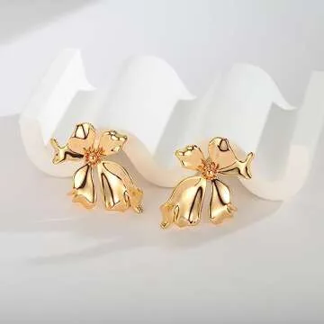 WOWORAMA Gold Flower Earrings for Women 18K Gold Plated Sculptural Flower Stud Earrings Boho Exaggerated Statement Earrings Polished Metal Floral Earrings