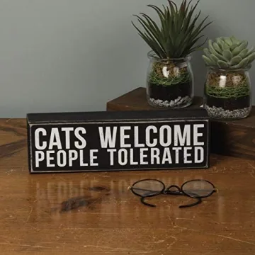 Cats Welcome - Charming Wood Box Sign for Cat Lovers