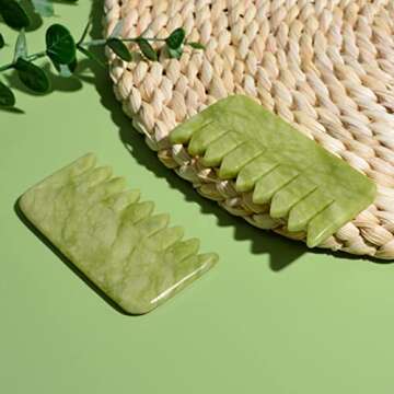 Jade Gua Sha Comb for Relaxation and Scalp Care