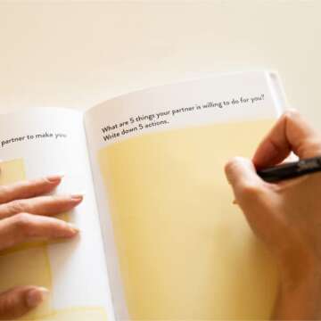 Single Is Your Superpower: Find Your Soul, Find Your Soulmate - Self Love Dating Workbook - Discover What You Want In a Partner - Build Higher Standards - Guided Self Care Journal - Hardcover