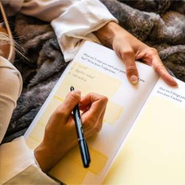 Single Is Your Superpower: Find Your Soul, Find Your Soulmate - Self Love Dating Workbook - Discover What You Want In a Partner - Build Higher Standards - Guided Self Care Journal - Hardcover