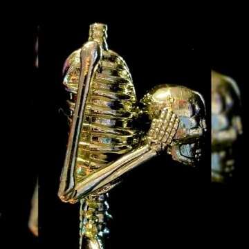 amscan Ultimate Gold Best Costume Skeleton Plastic Trophy - 9.5"x3", 1 Count - Durable & Unique Design - Perfect for Awarding, Competitions, Events & More