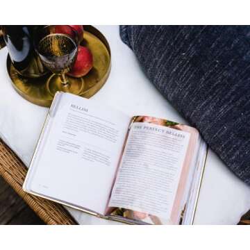 Bubbly: A Collection of Champagne and Sparkling Cocktails (Celebrate In Style with over 60 Festive Cocktail Recipes)